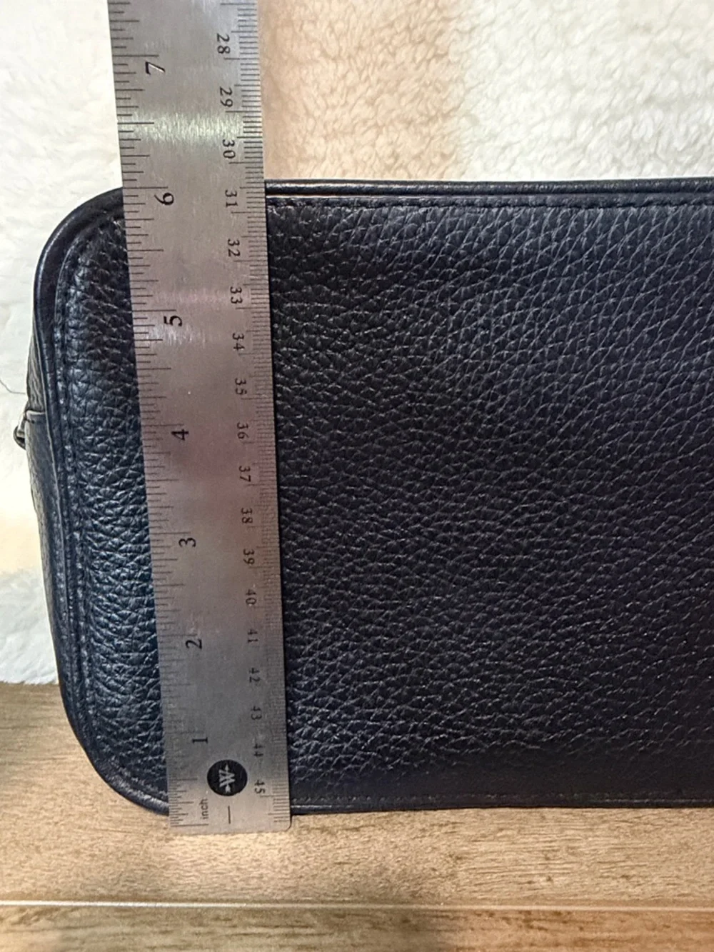 Tory‎ Burch Robinson Double Zip Crossbody Bag EUC
